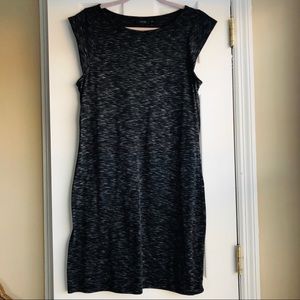Cap sleeved, heathered black cotton dress size L